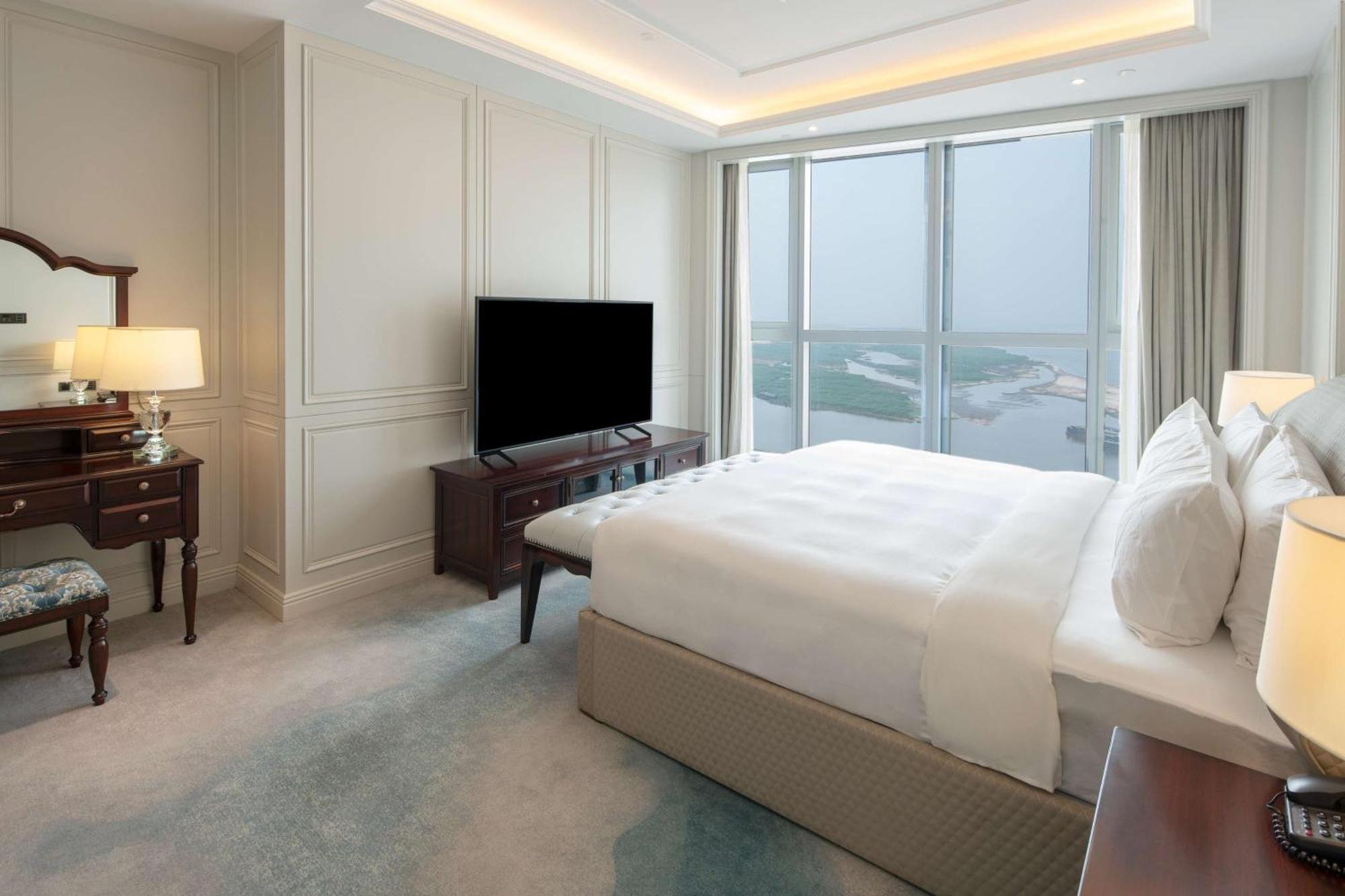 Hilton Brazzaville Les Tours Jumelles Hotel & Residences Exterior photo