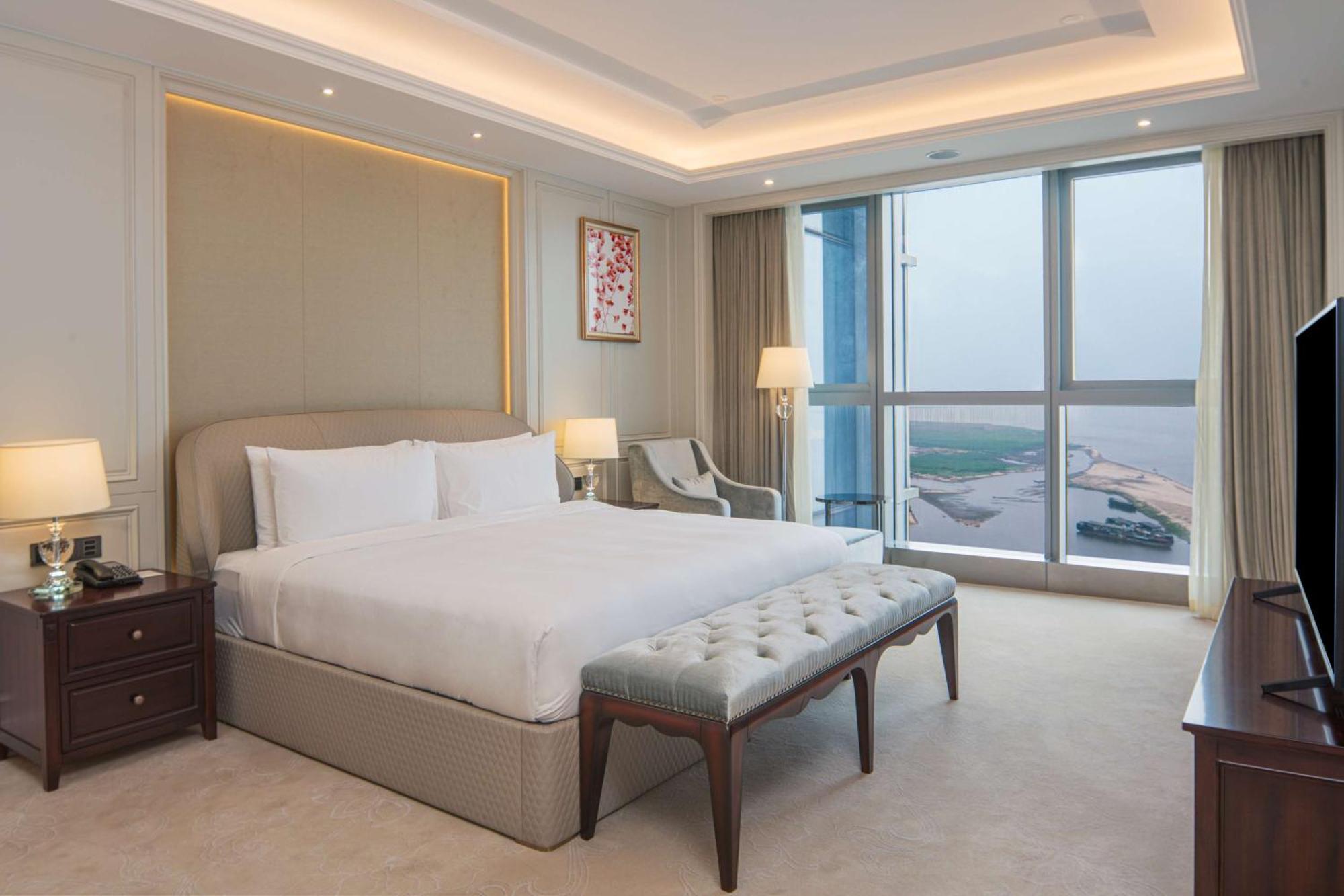 Hilton Brazzaville Les Tours Jumelles Hotel & Residences Exterior photo